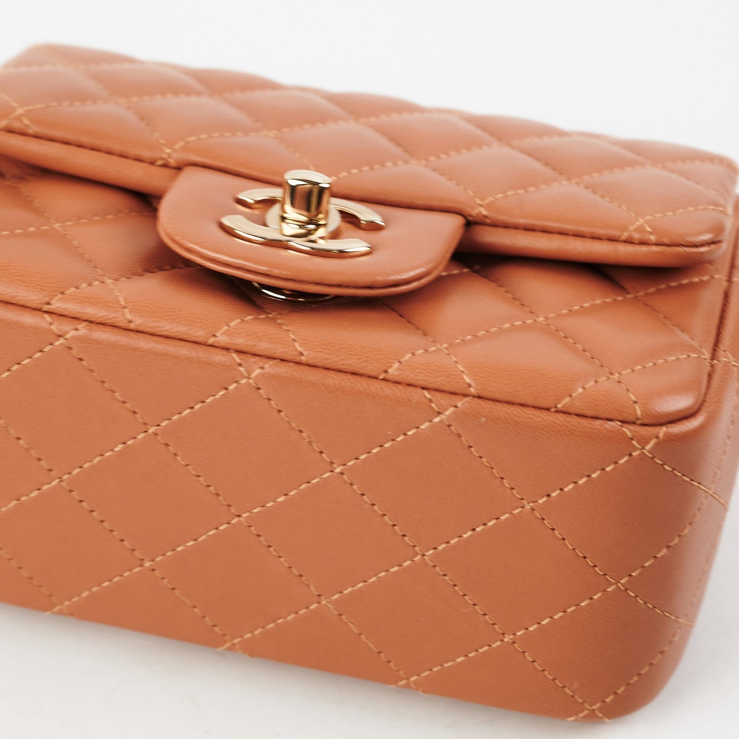 Chanel 21P Quilted Mini Square Caramel