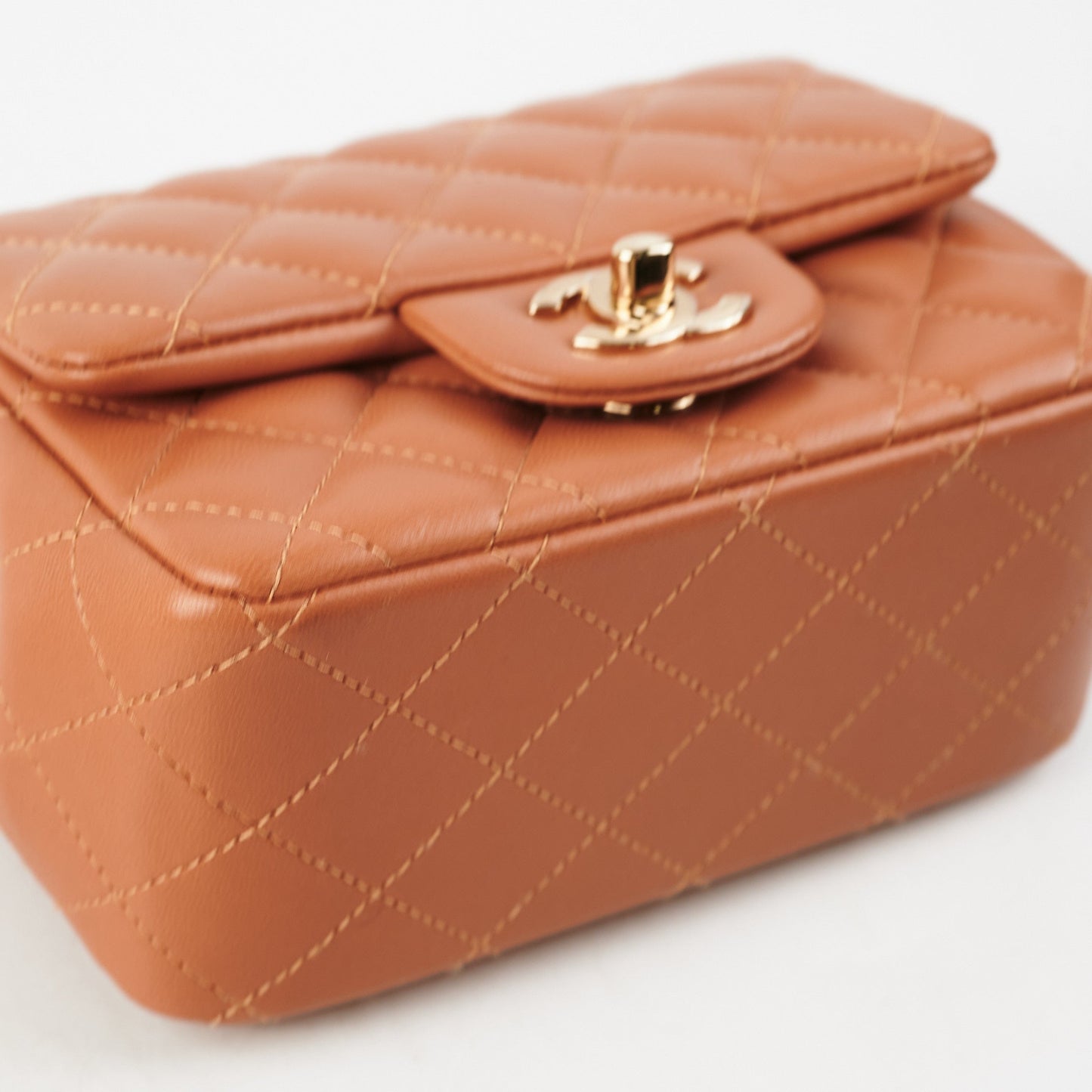 Chanel 21P Quilted Mini Square Caramel