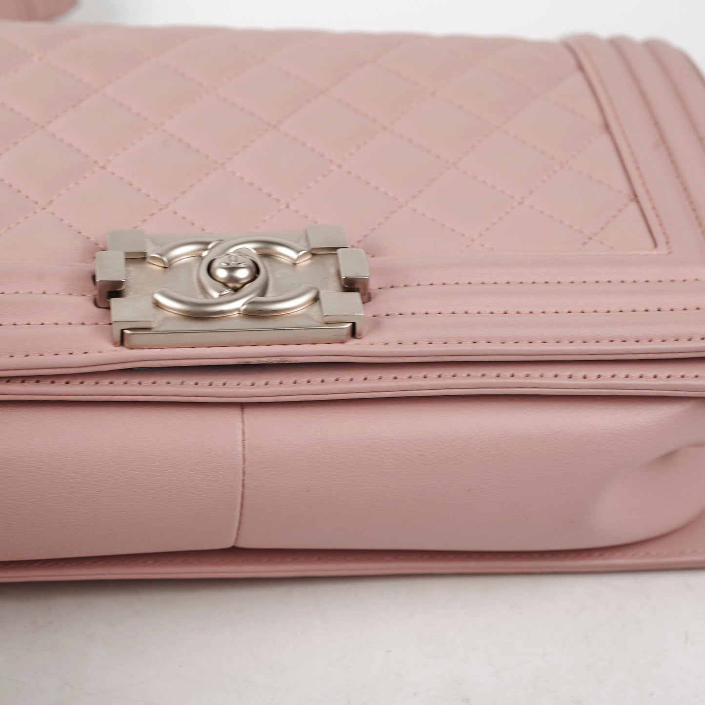 Chanel Old Medium Quilted Boy Pink 21Series