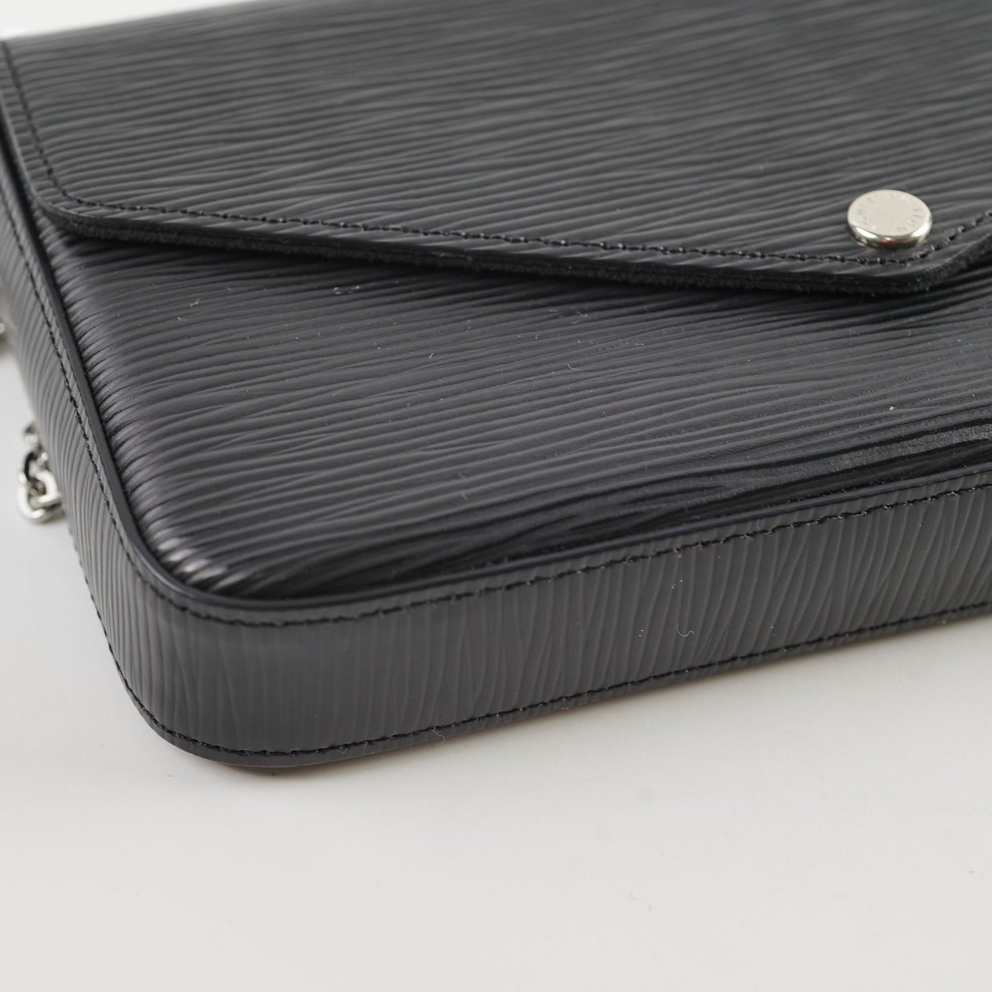 Louis Vuitton Pochette Felicie Black Epi Crossbody Bag