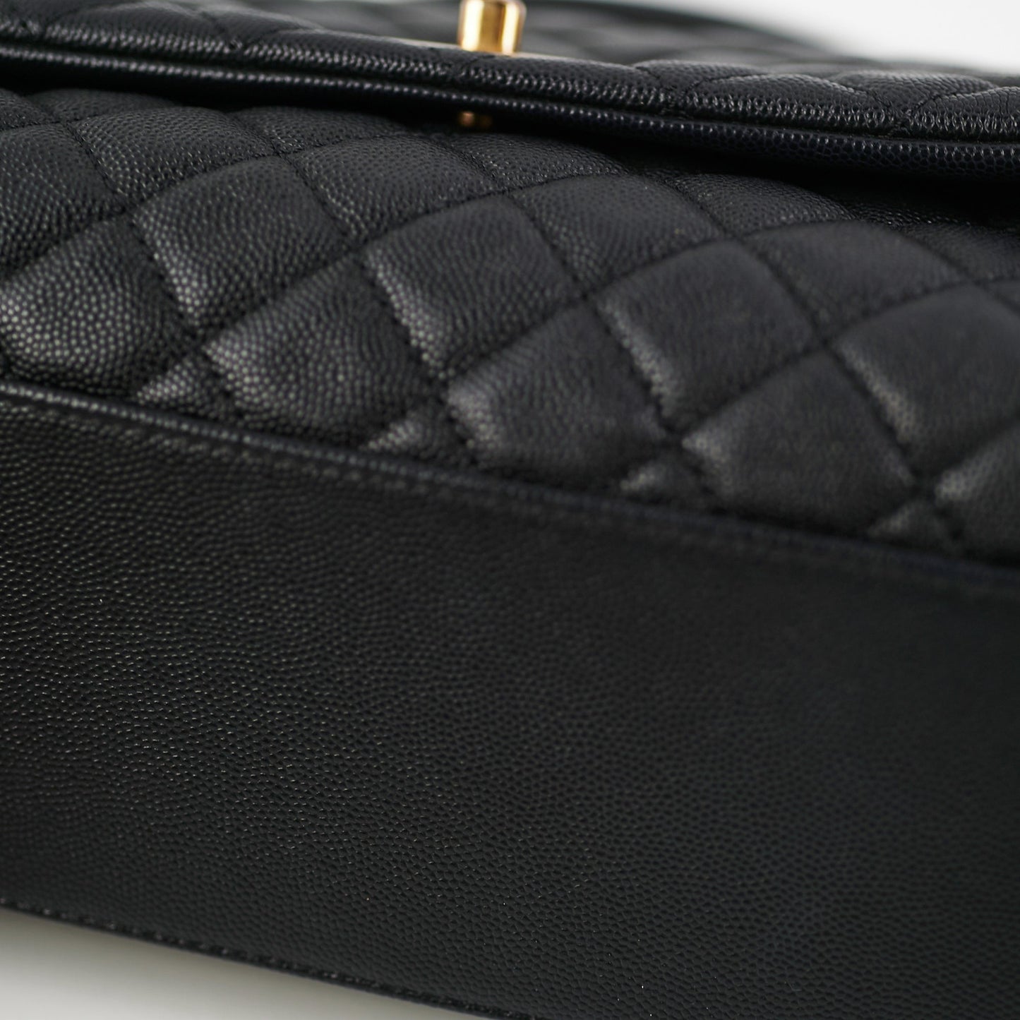 Chanel Coco Handle Caviar Medium Black