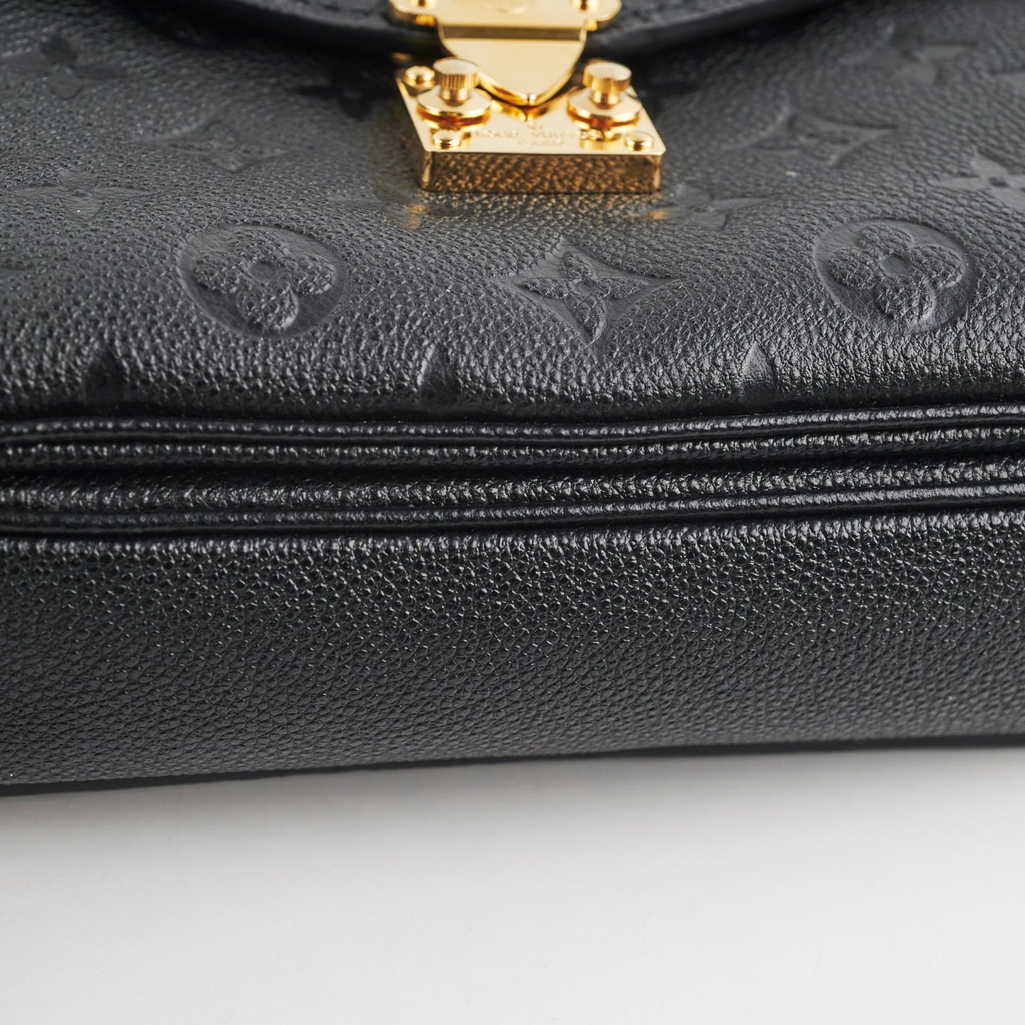 Louis Vuitton Pochette Metis Black Empreinte