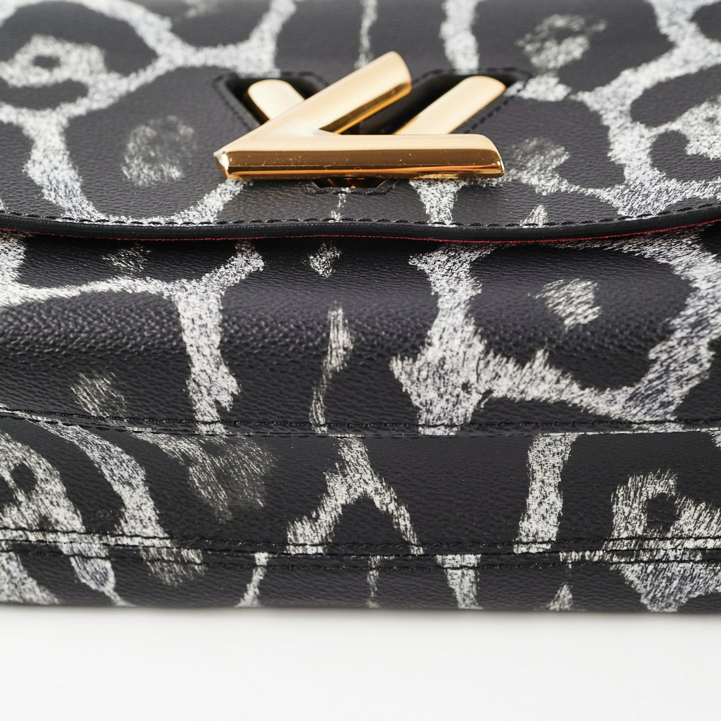 Louis Vuitton Twist MM Leopard Bag