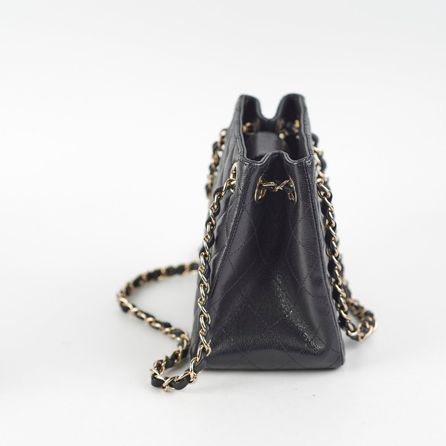 Chanel 22S Mini Bucket Bag Caviar Black Microchip 2023