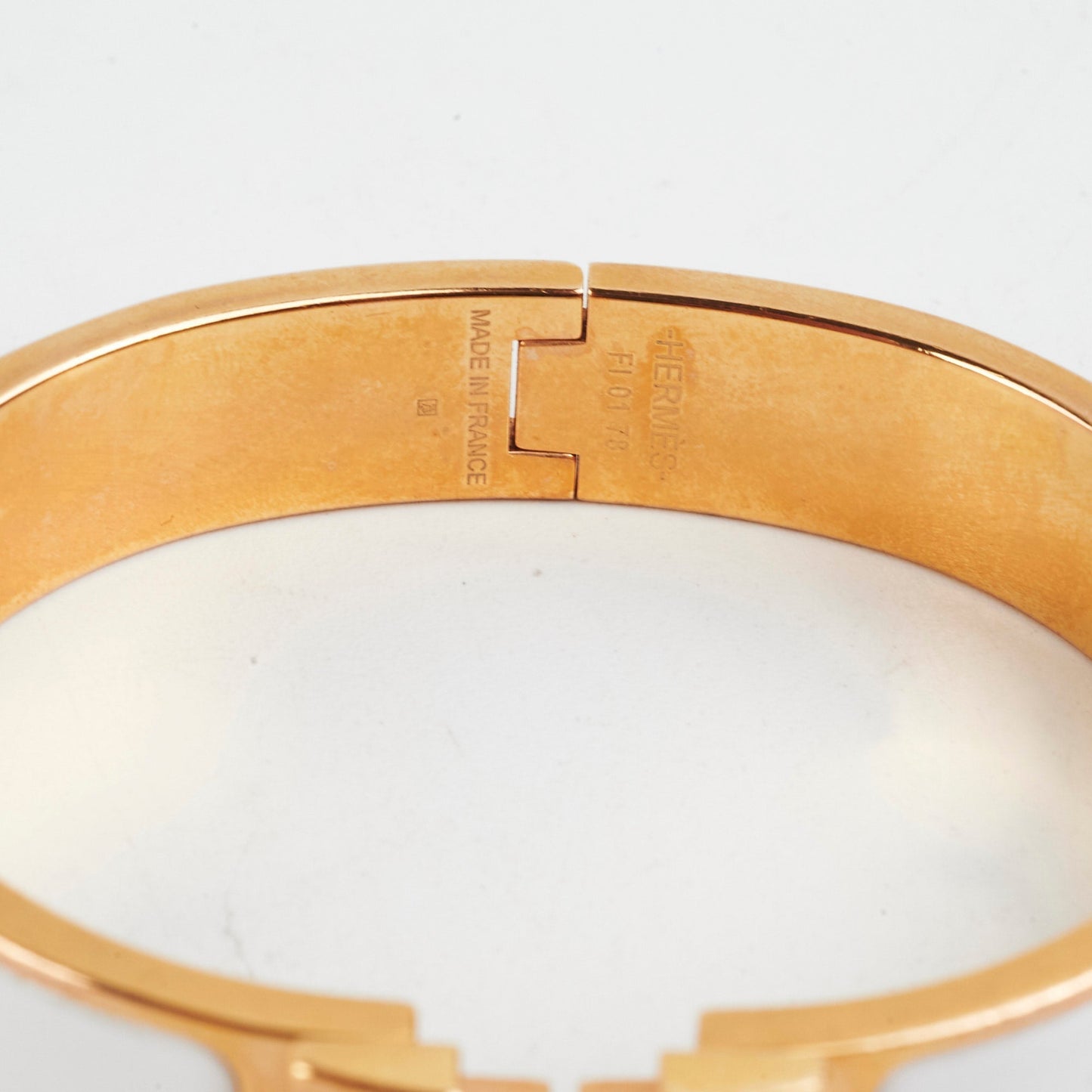 Hermes H White Clic Bracelet PM