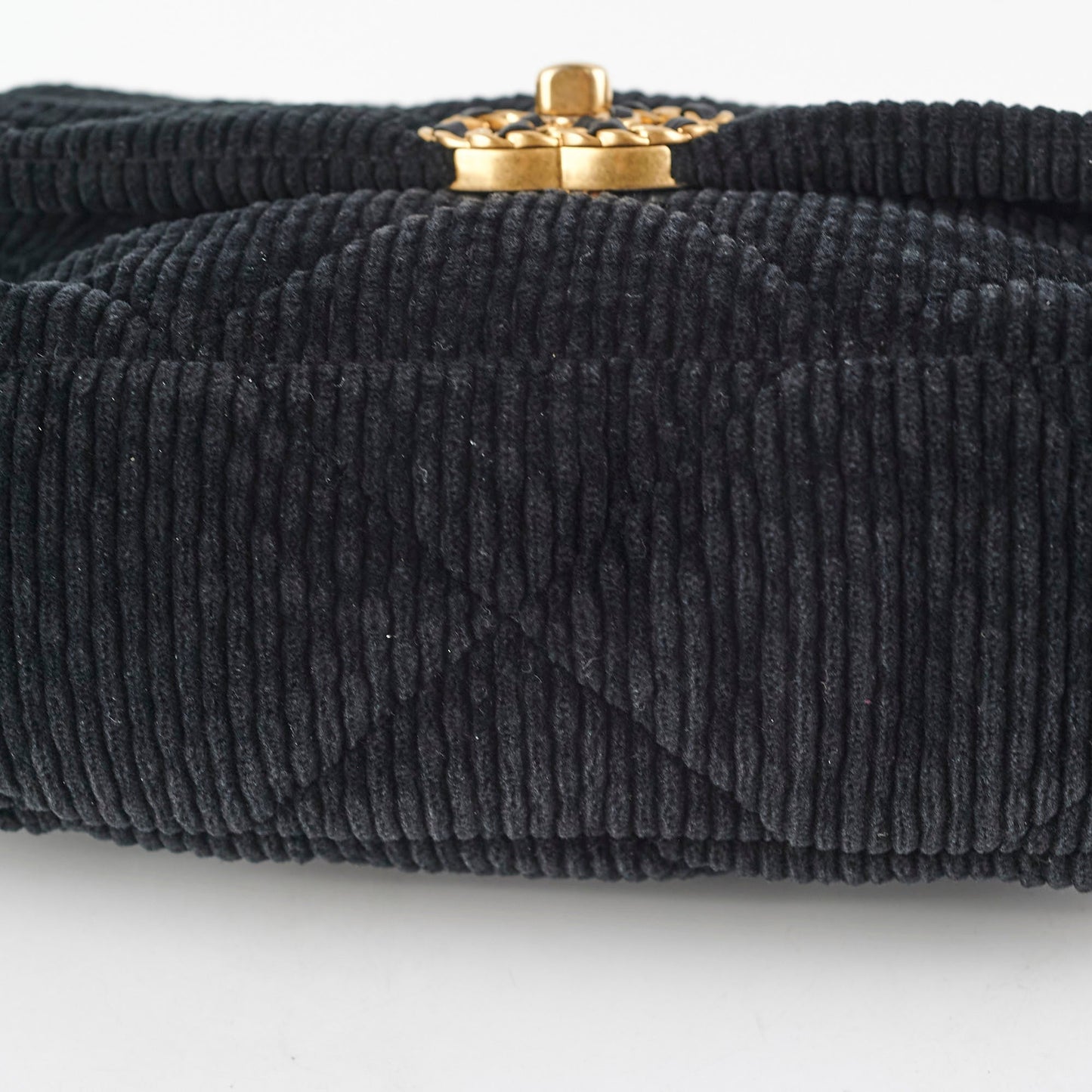 Chanel Corduroy Small 19 Black