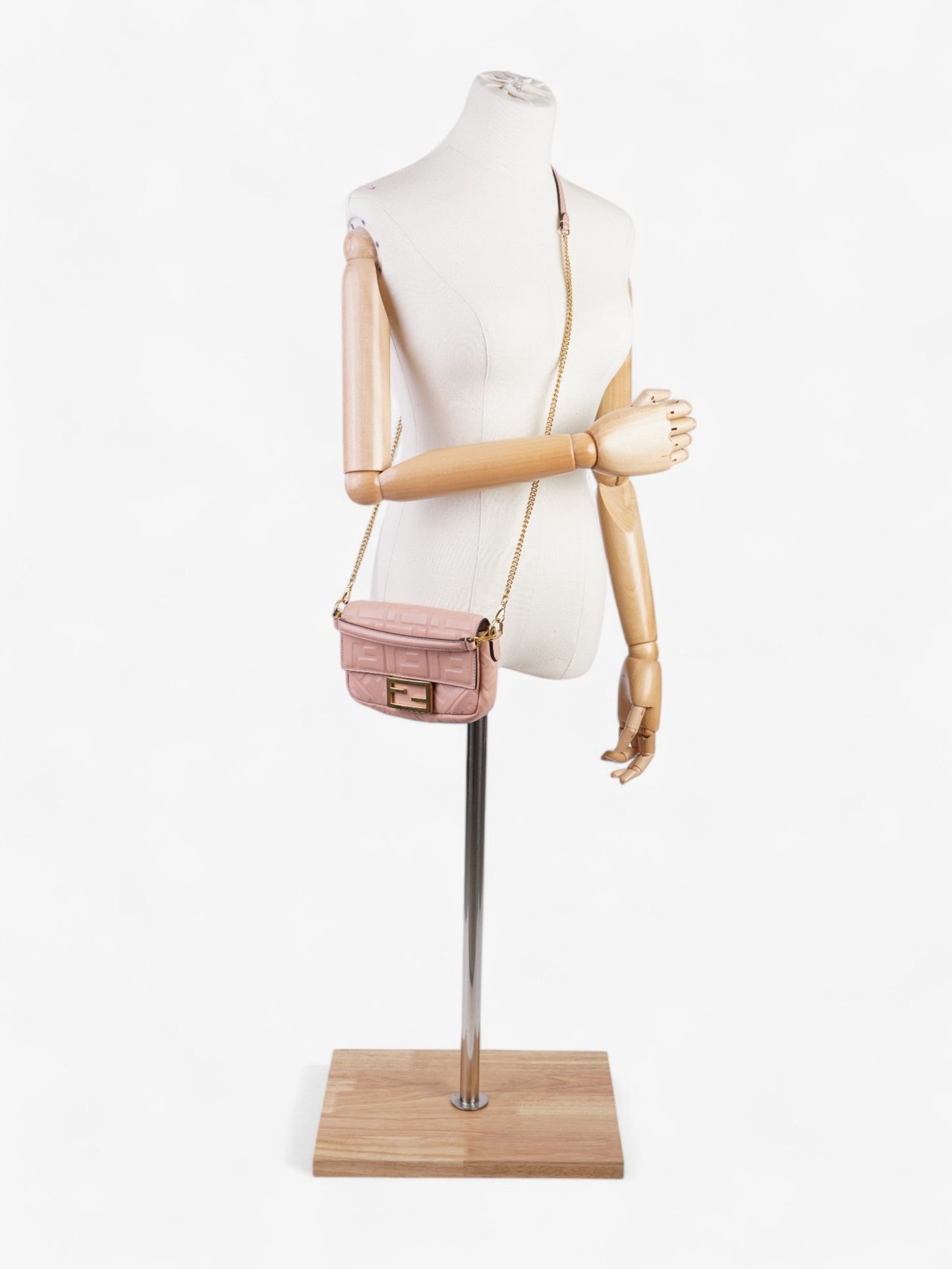 Fendi Baguette Shoulder Bag - Ewore Bags