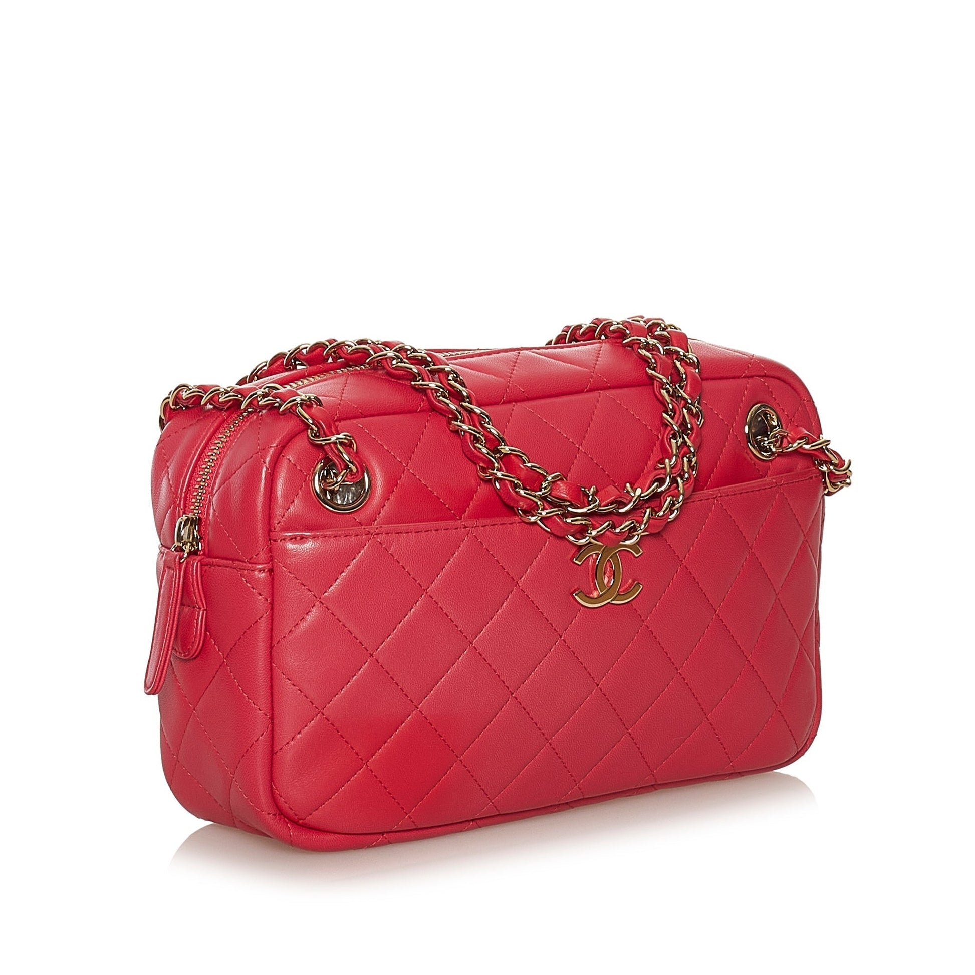 Chanel Matelassé Shoulder Bag - Ewore Bags
