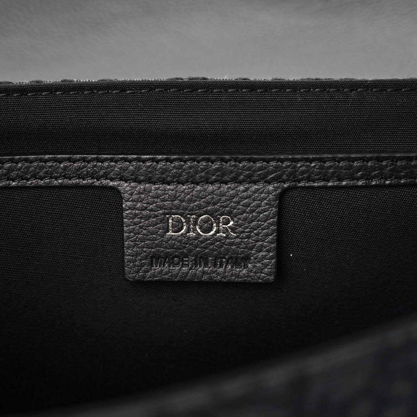 Christian Dior Oblique Jacquard Grained Calfskin Small Saddle Messenger Bag Black Oblique Monogram
