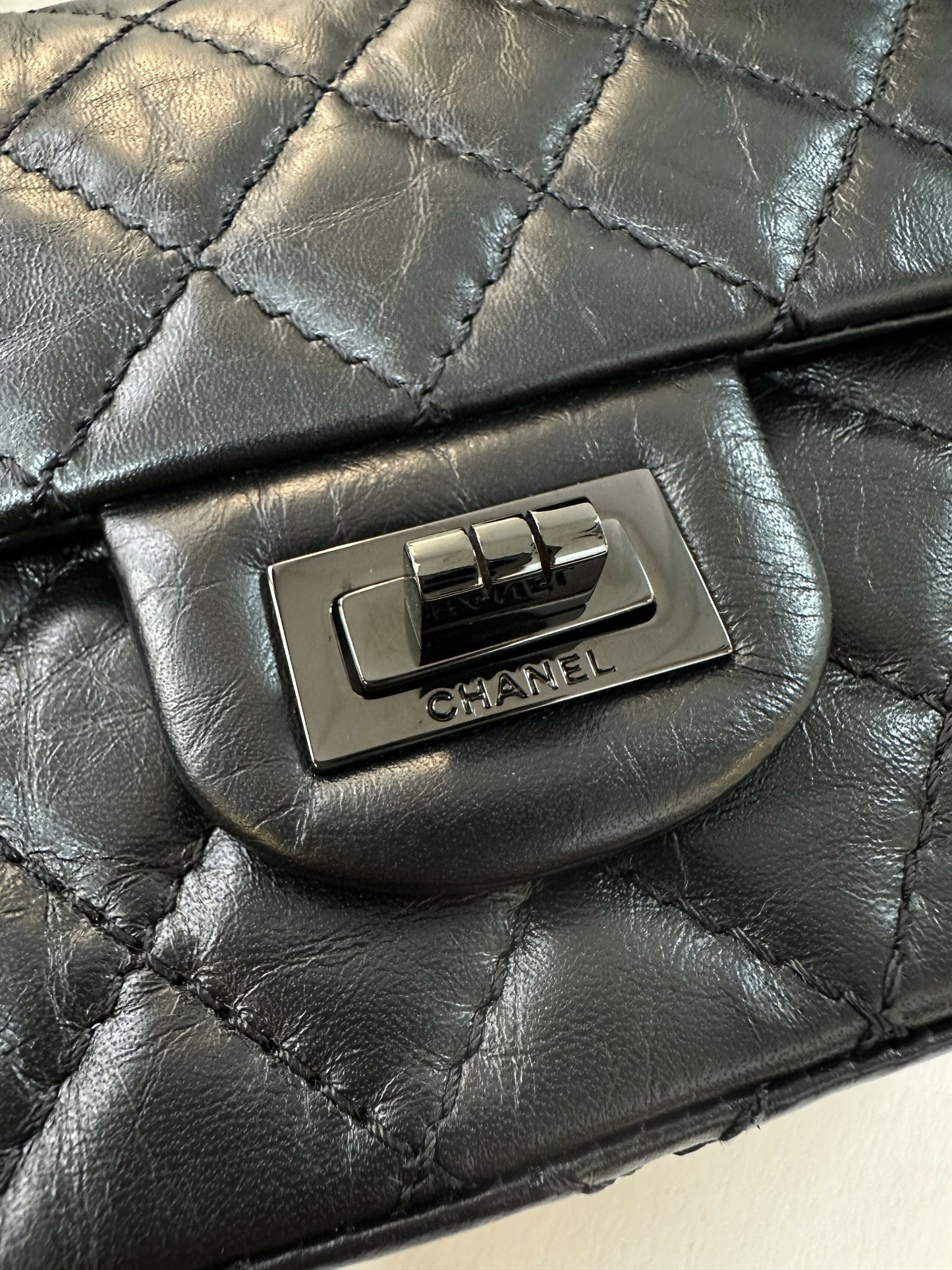 Chanel (21)2.55 Mini So Black Bag