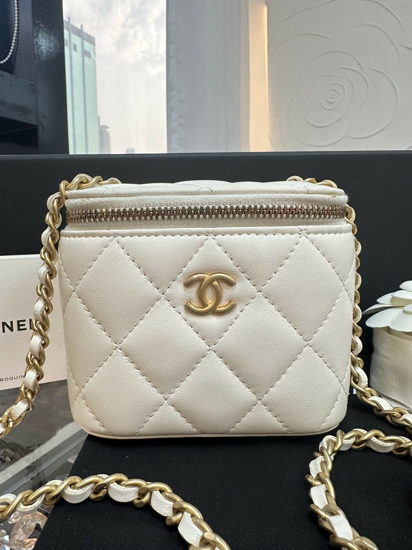 Chanel (21) Vanity with Gold Ball