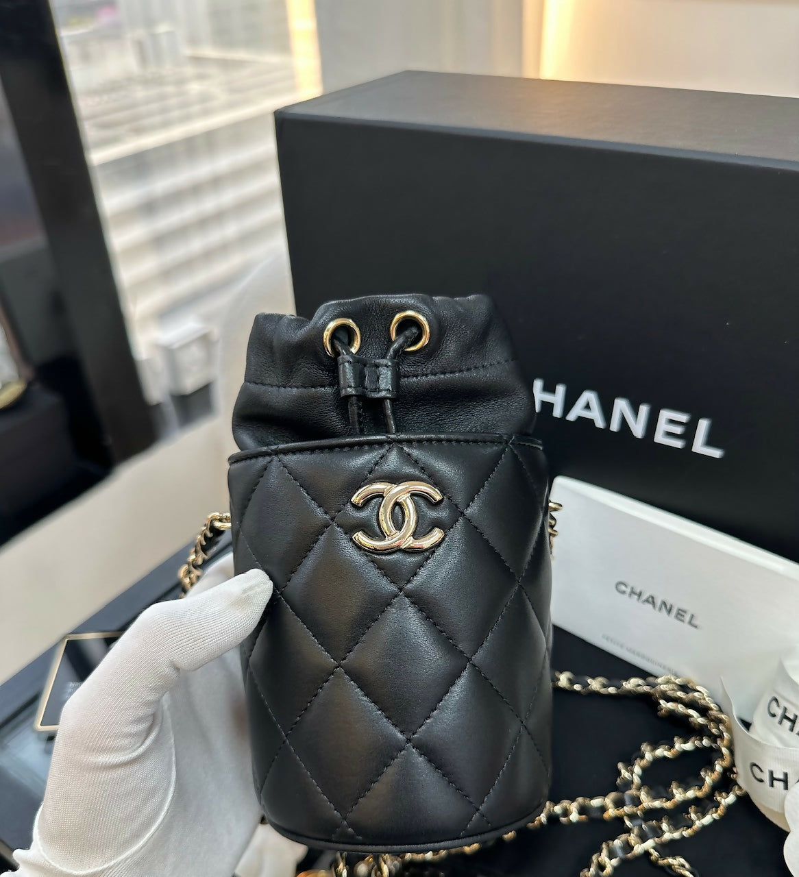 Chanel(21)Mini Bucket(612) Bag
