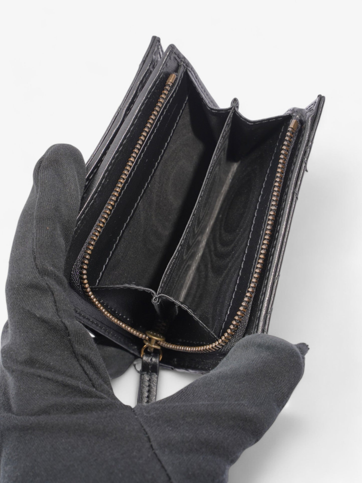 Gucci GG Marmont Wallet Black Matelasse Leather