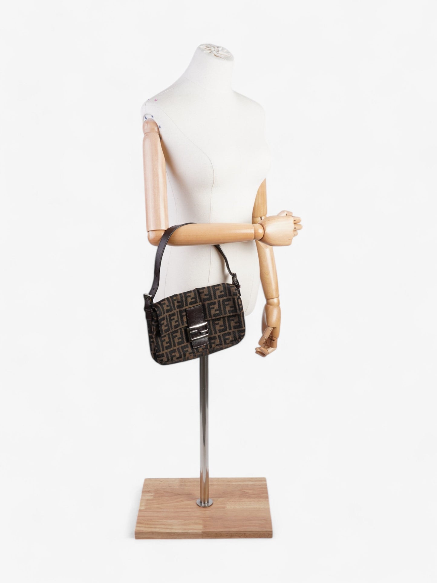 Fendi Baguette Shoulder Bag - Ewore Bags
