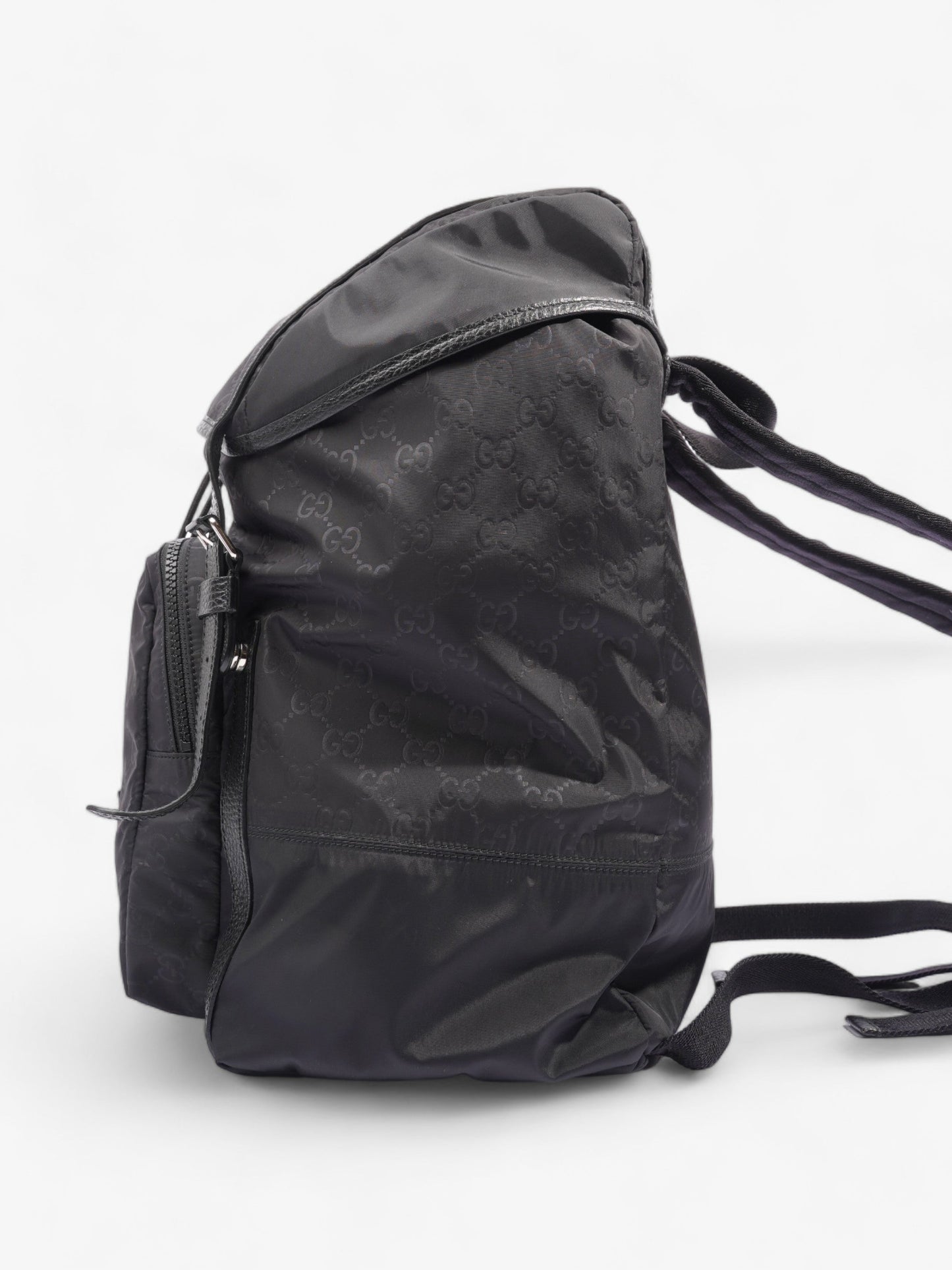 Gucci Travel Drawstring Rucksack Black GG Supreme Nylon