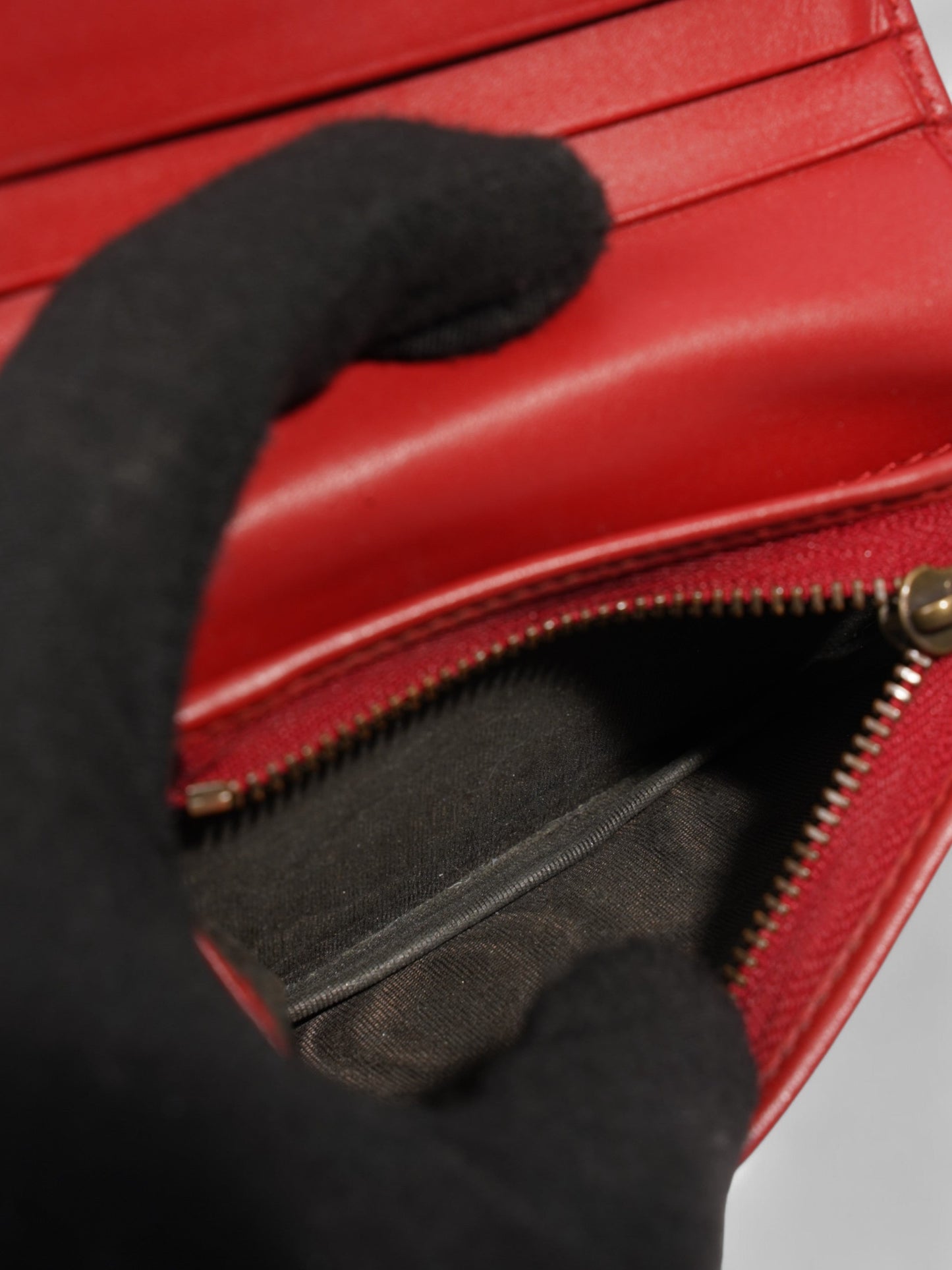 Gucci Cherry Fold Over Wallet GG Supreme / Red / Green Coated Canvas
