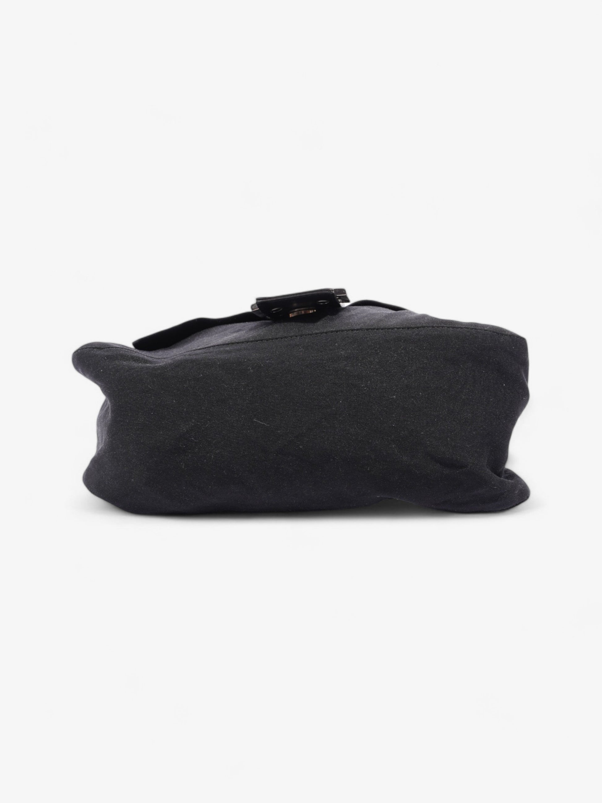 Fendi Mamma Baguette Shoulder Bag - Ewore Bags