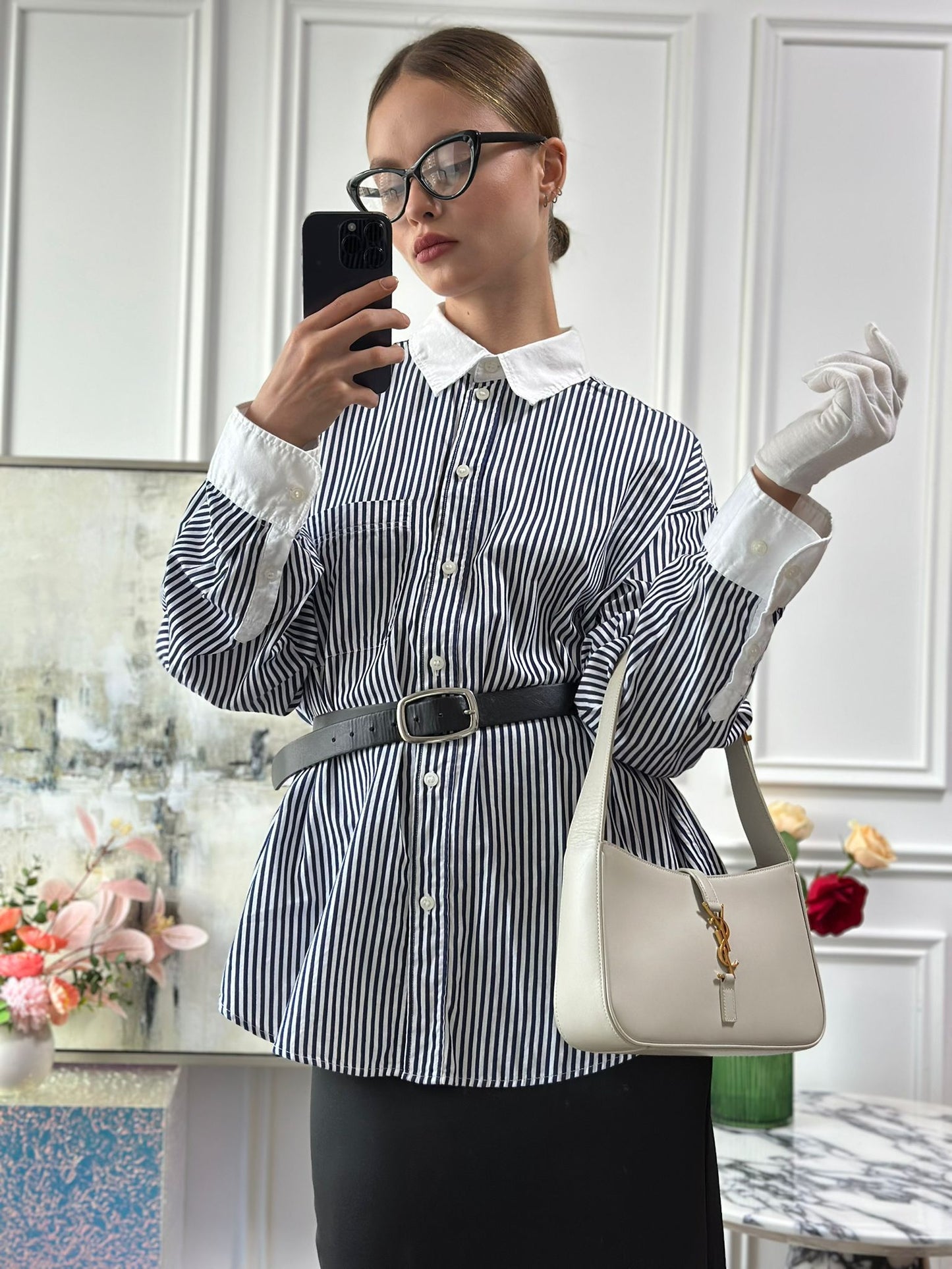 Saint Laurent Paris Le 5 to 7 White Smooth Leather Bag
