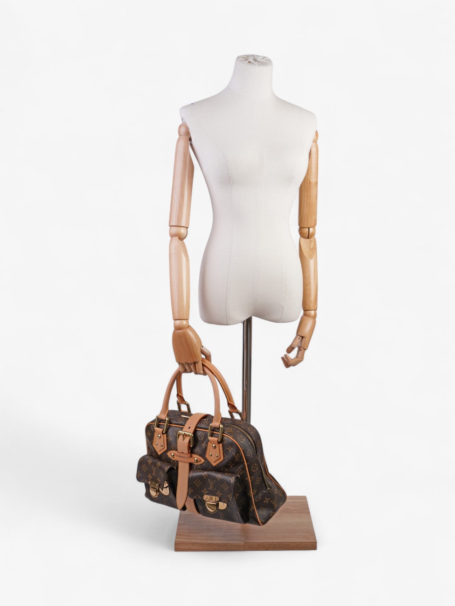 Louis Vuitton Manhattan Monogram Coated Canvas GM
