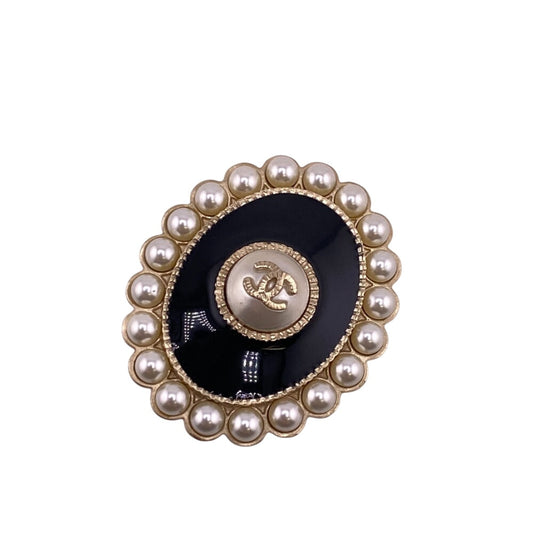 CHANEL Brooch A17V Pearl gold COCO Mark Women
