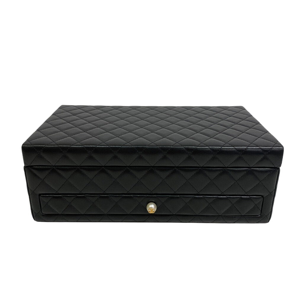 CHANEL Accessory case lambskin black Jewelry case Matrasse Women