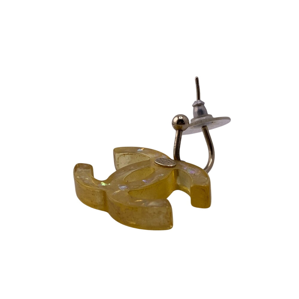CHANEL Pierce plastic yellow Clear Glitter 06P Swing COCO Mark Women