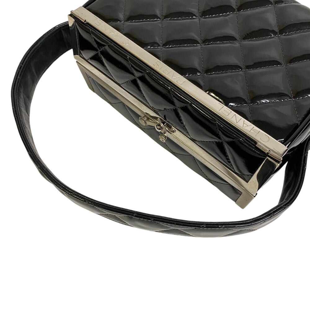 CHANEL Handbag Patent leather black Matrasse