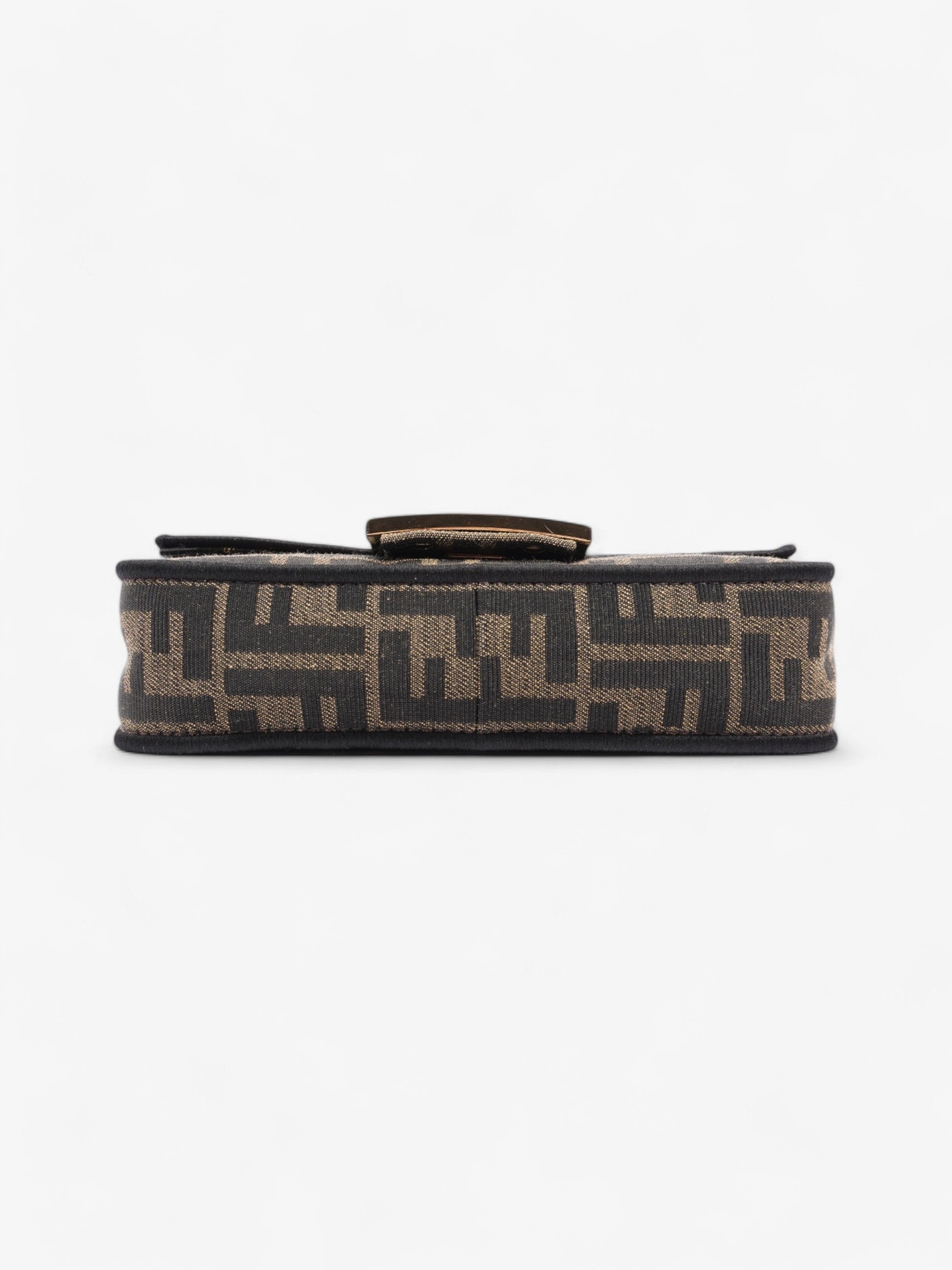 Fendi Baguette Shoulder Bag - Ewore Bags