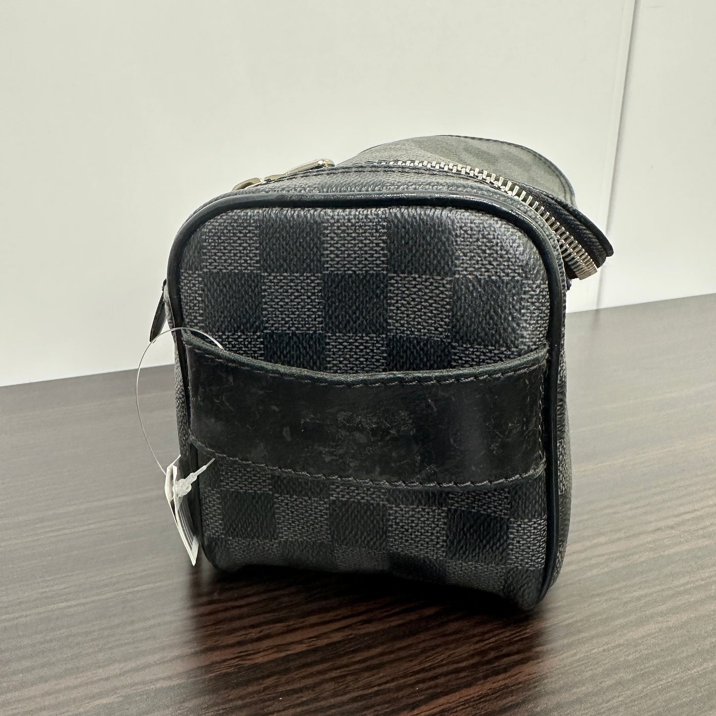 Louis Vuitton Damier Graphite Toiletry Pouch Cosmetic Case LB122419