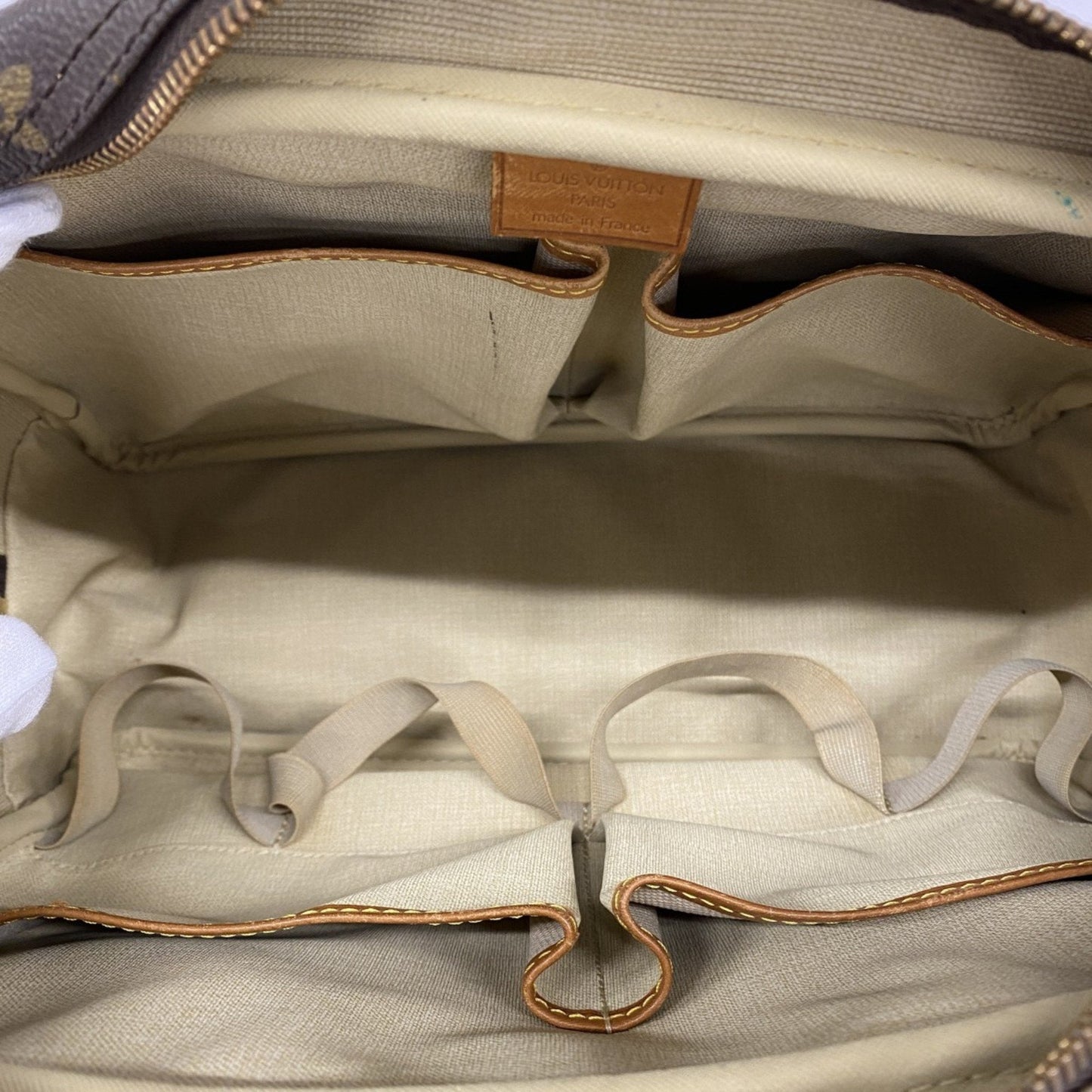 Louis Vuitton  Handbag