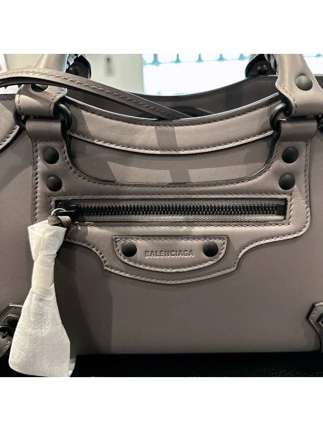 Luxury Balenciaga Trending 2026 Women s Gray Neo Classic Small Tote Bag Cross 638521 11R57 1404