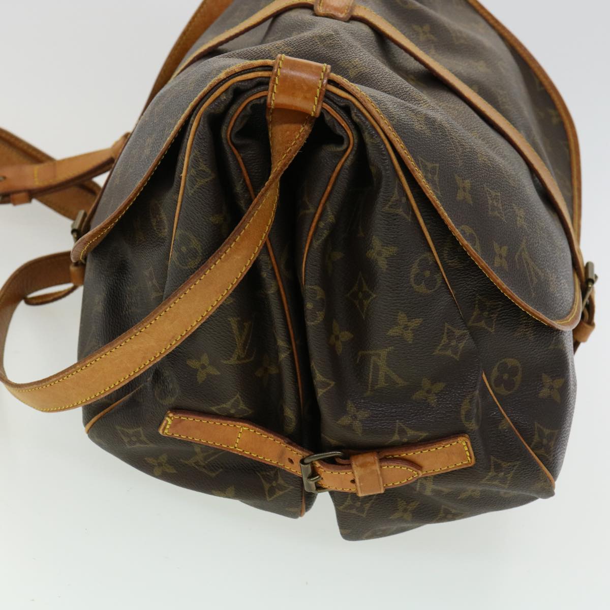 LOUIS VUITTON Monogram Saumur 35 Shoulder Bag LV Auth am3305