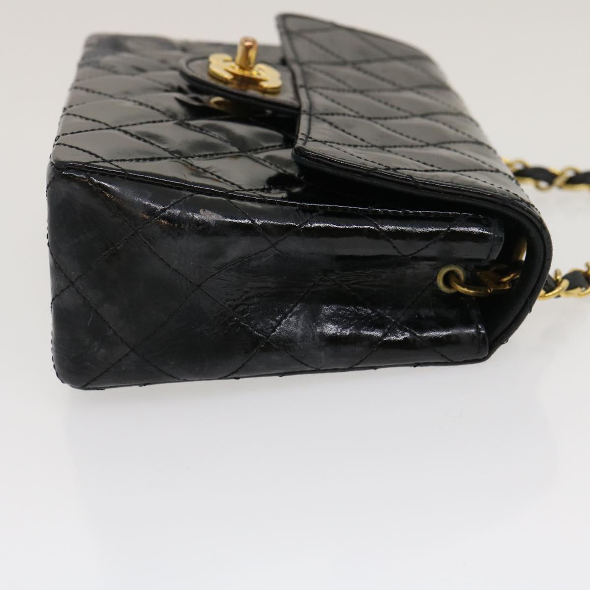 Chanel Matelassé Shoulder Bag - Ewore Bags