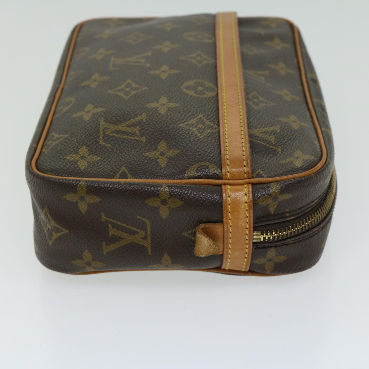 Louis Vuitton Compiegne 23 Clutch Bag Lv