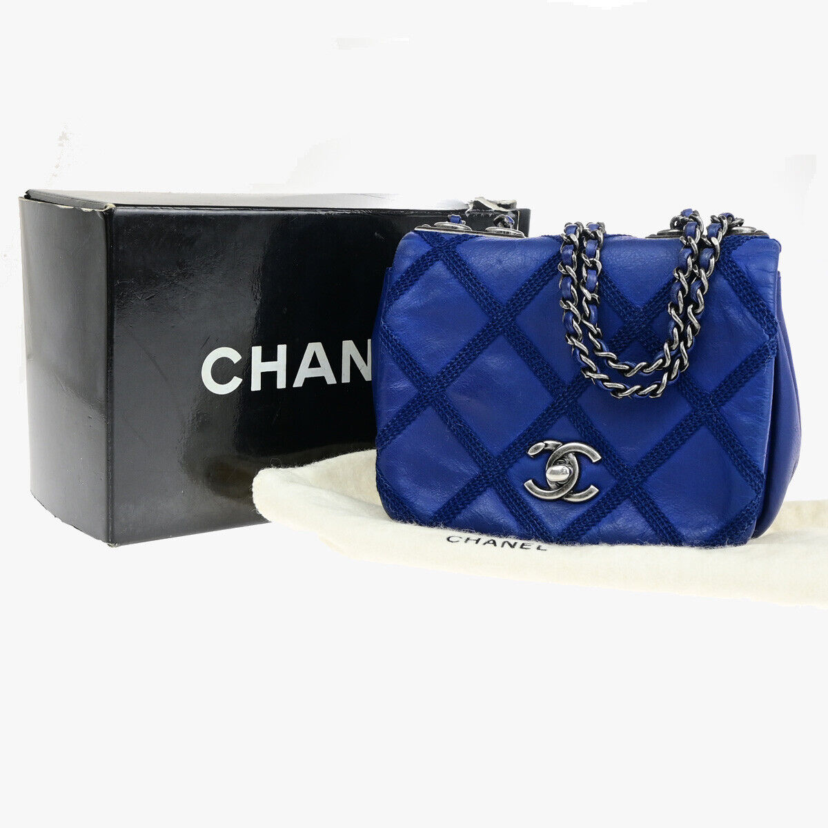 Chanel Handbag - Ewore Bags