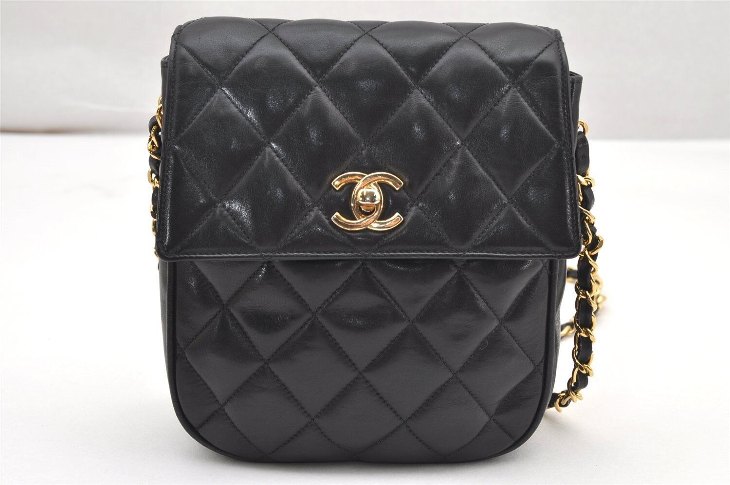 Chanel Handbag - Ewore Bags