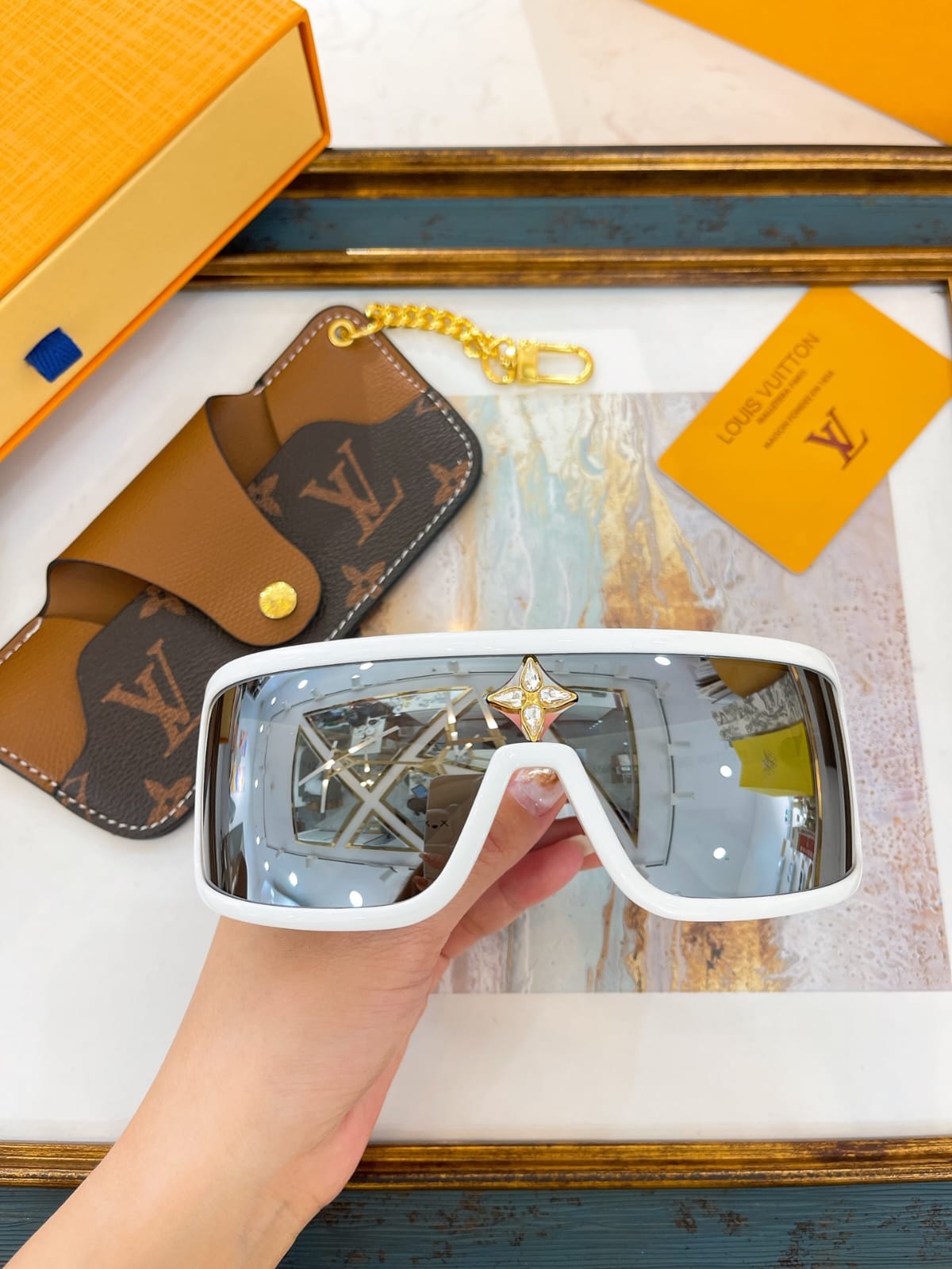 Louis Vuitton Cy  Sport Mask Sunglasses