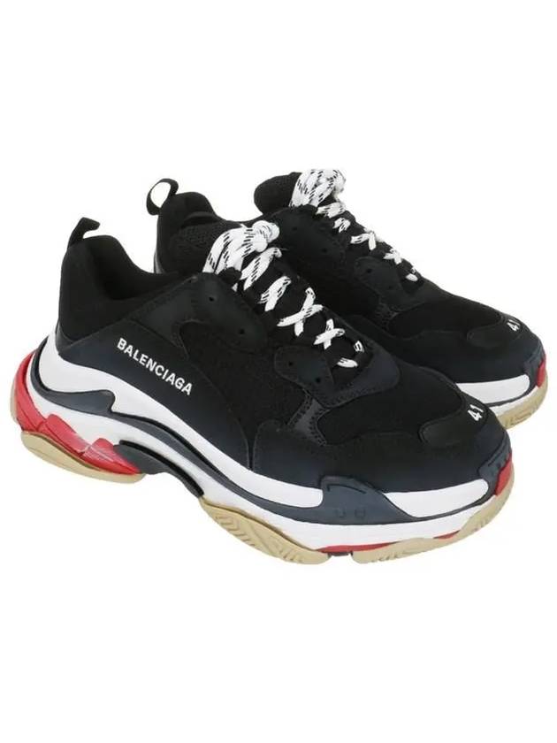 Luxury Balenciaga Trending 2026 Triple S Low Top Sneakers Black