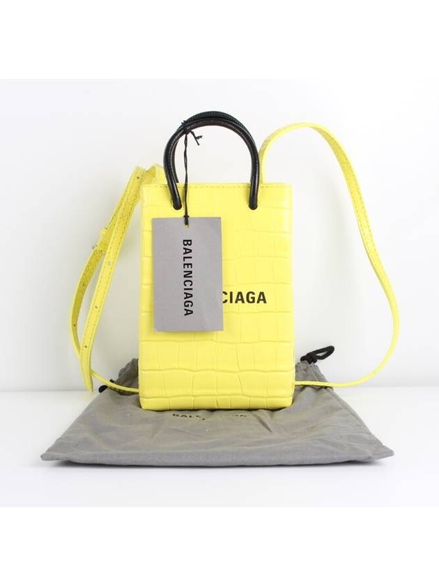 Luxury Balenciaga Trending 2026 Crocodile cross bag yellow