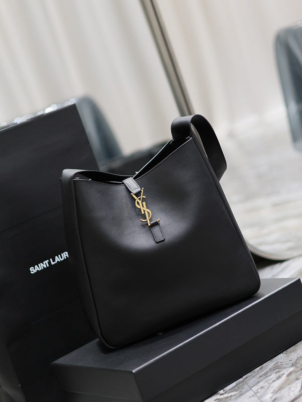 Yves Saint Laurent - Bags - 089