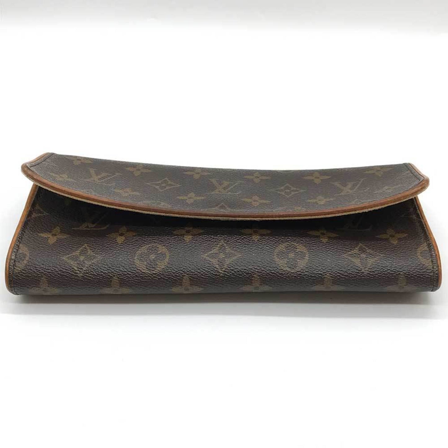 Louis Vuitton   Pochette Shoulder Bag