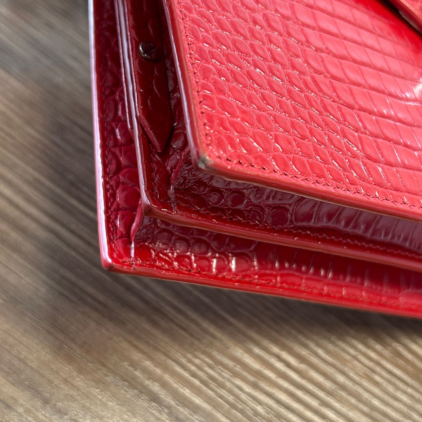 SAINT LAURENT Calfskin Crocodile Embossed Monogram LB121411