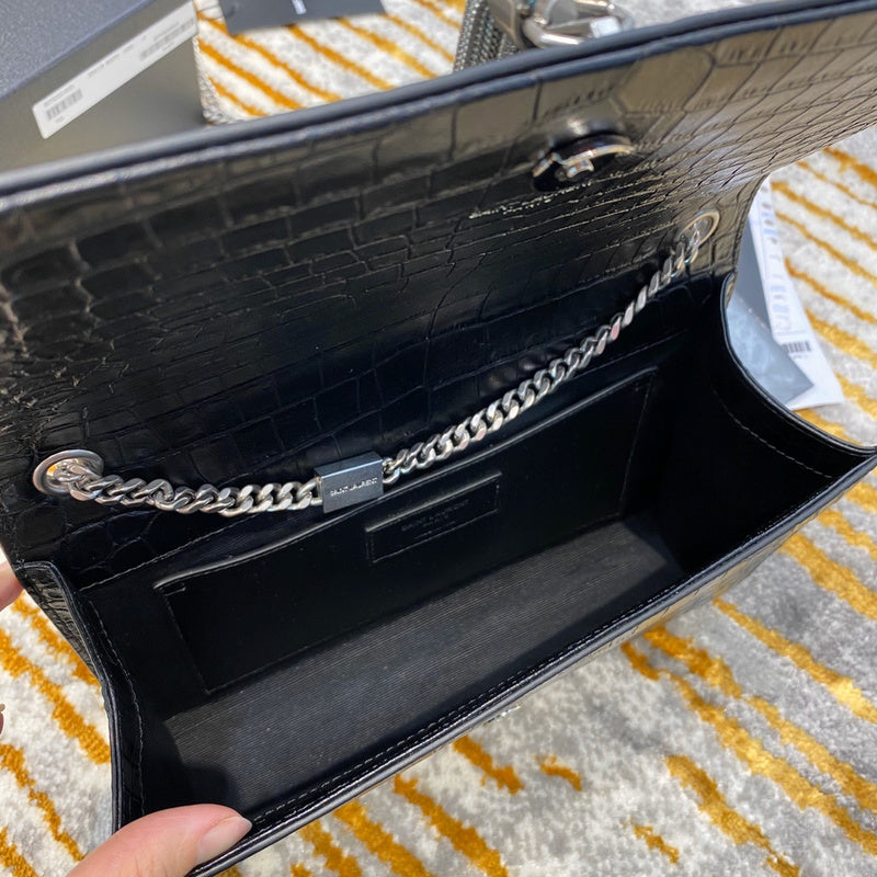 Yves Saint Laurent Uptown Modern Handbag