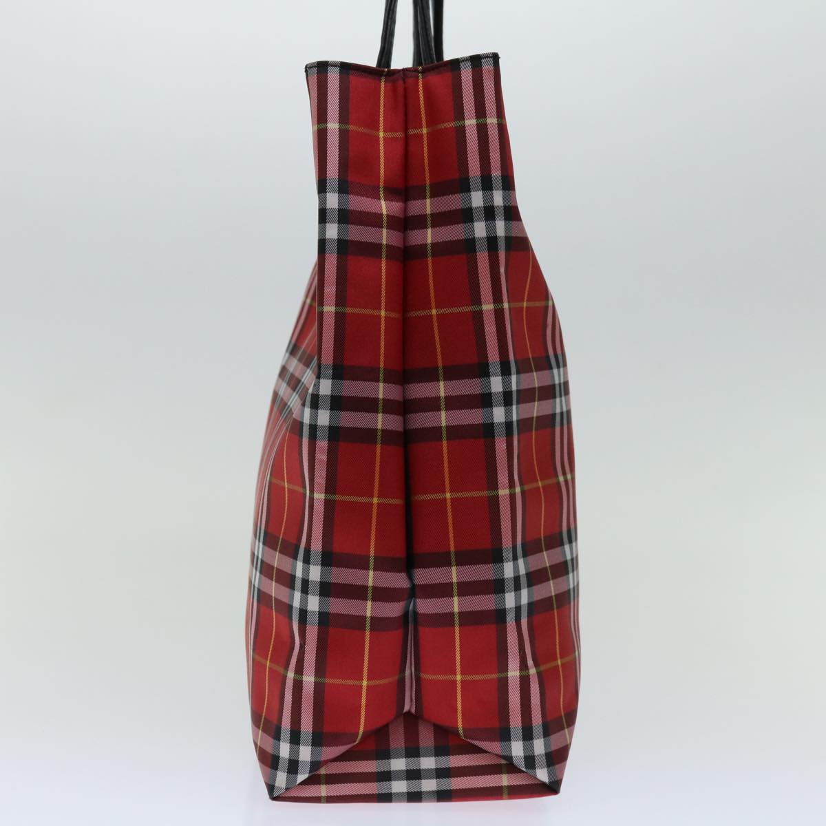 Luxury Burberry Nova Check Hand Bag Nylon Red Auth bs12551