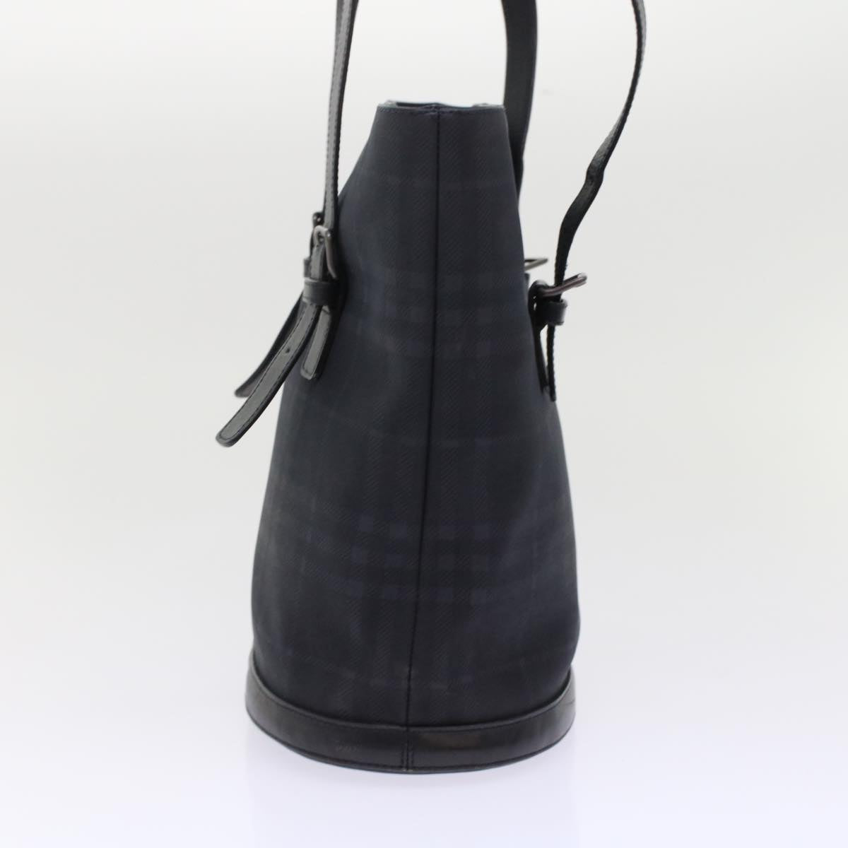 Luxury Burberry Nova Check Shoulder Bag Nylon Leather Black Auth bs6954