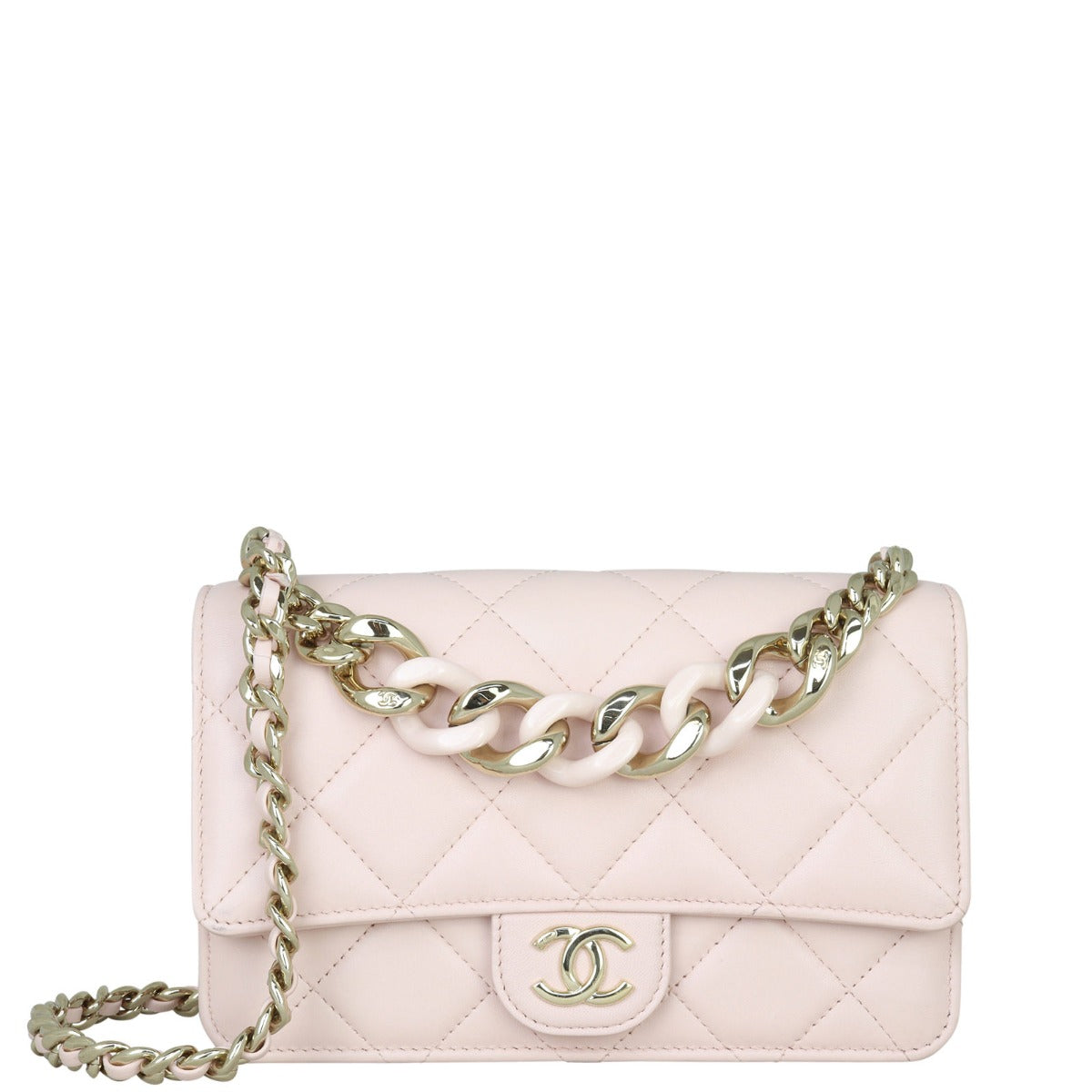 Chanel Plexi Wallet on Chain
