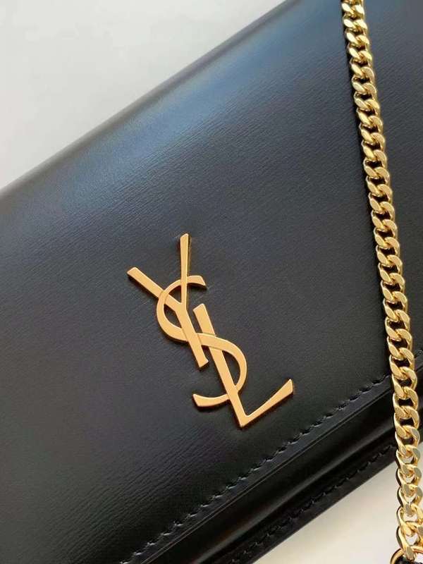Yves Saint Laurent Studio Polished Handbag