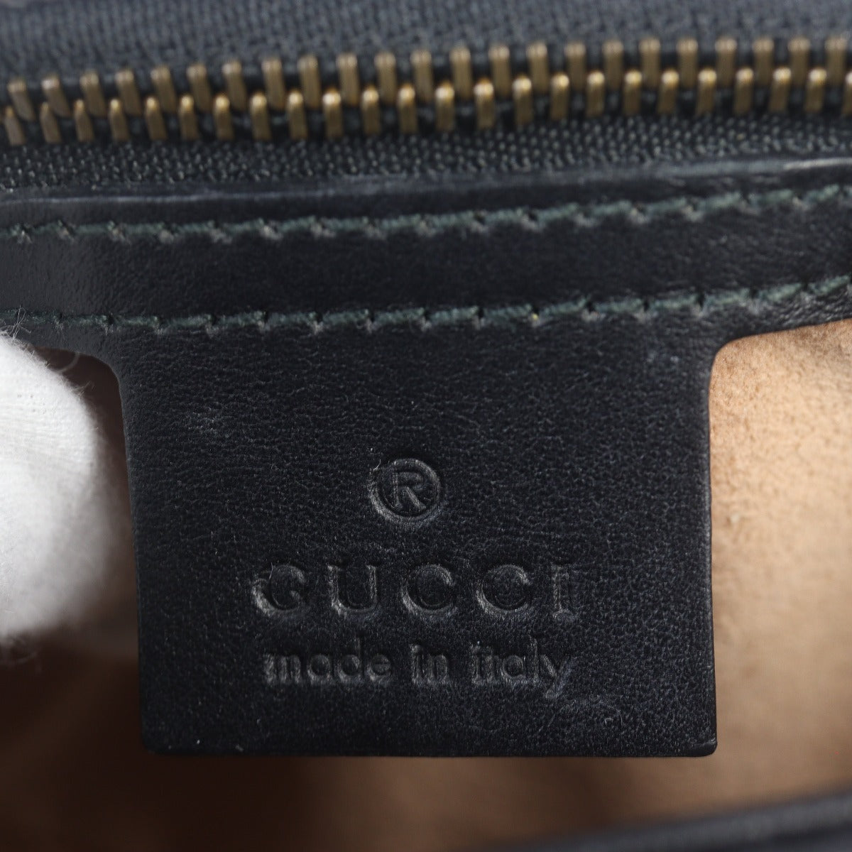 Gucci GG Marmont Matelasse Medium Shoulder Bag
