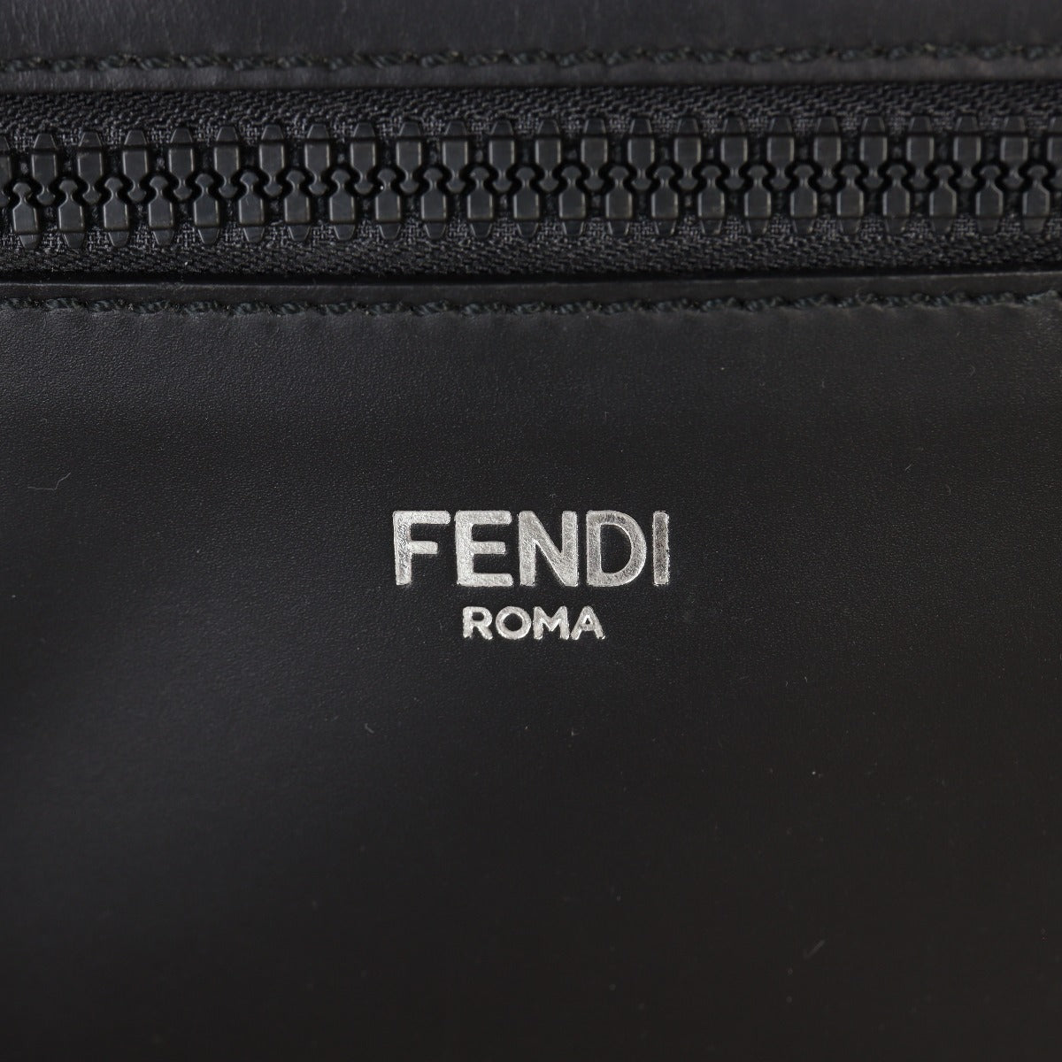 Fendi Selleria Peekaboo ISeeU Selleria Small