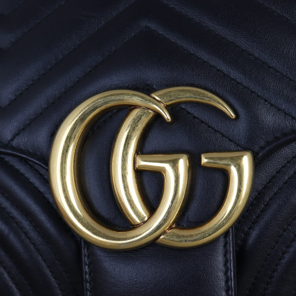 Gucci GG Marmont Matelasse Large Shoulder Bag
